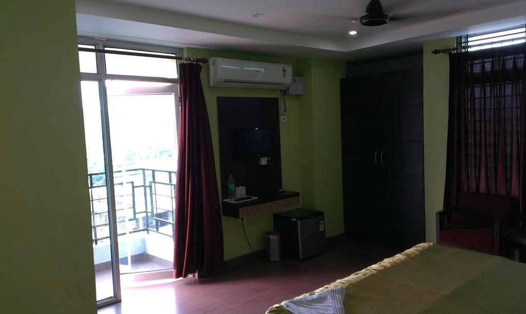 Hotel Sunview Dispur Room photo