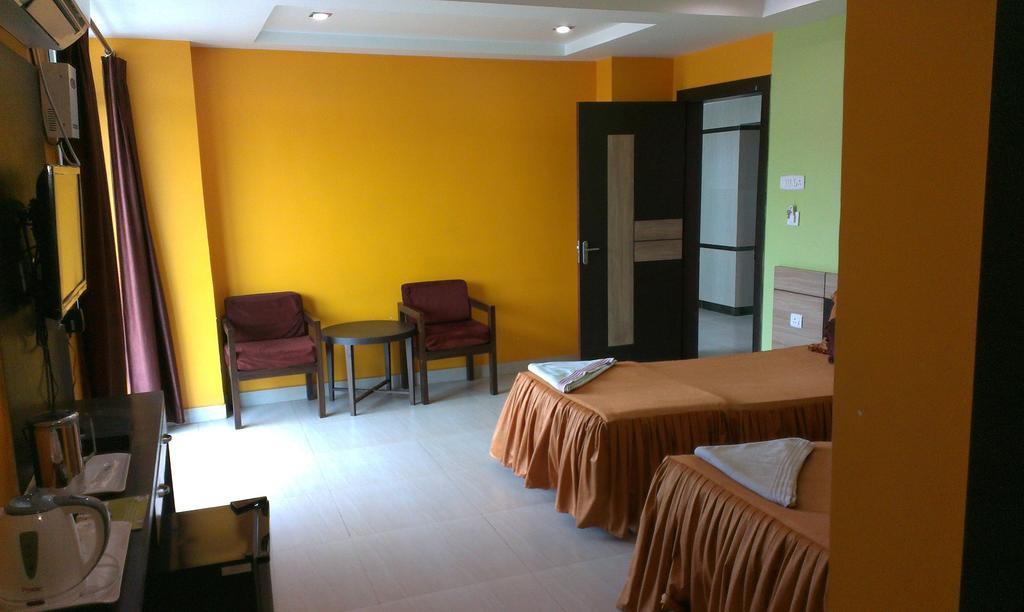 Hotel Sunview Dispur Room photo